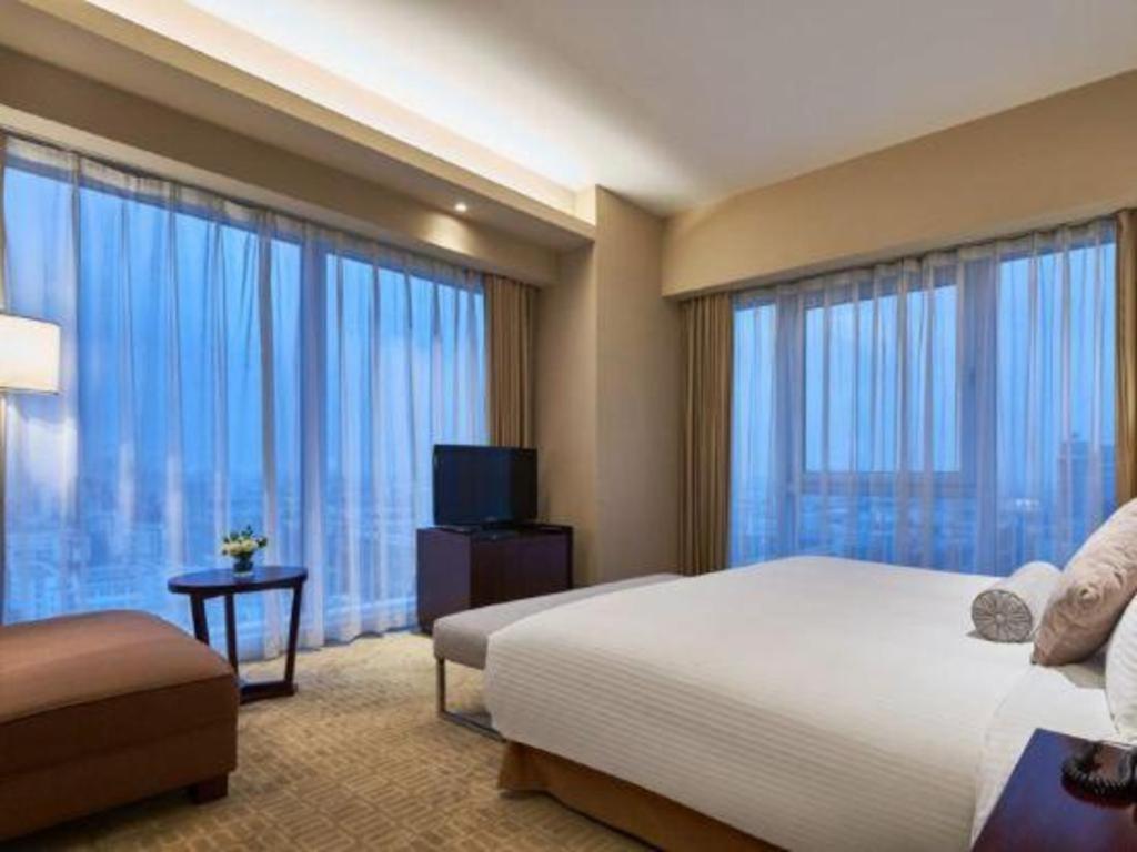 The Qube Shanghai Nanqiao Экстерьер фото