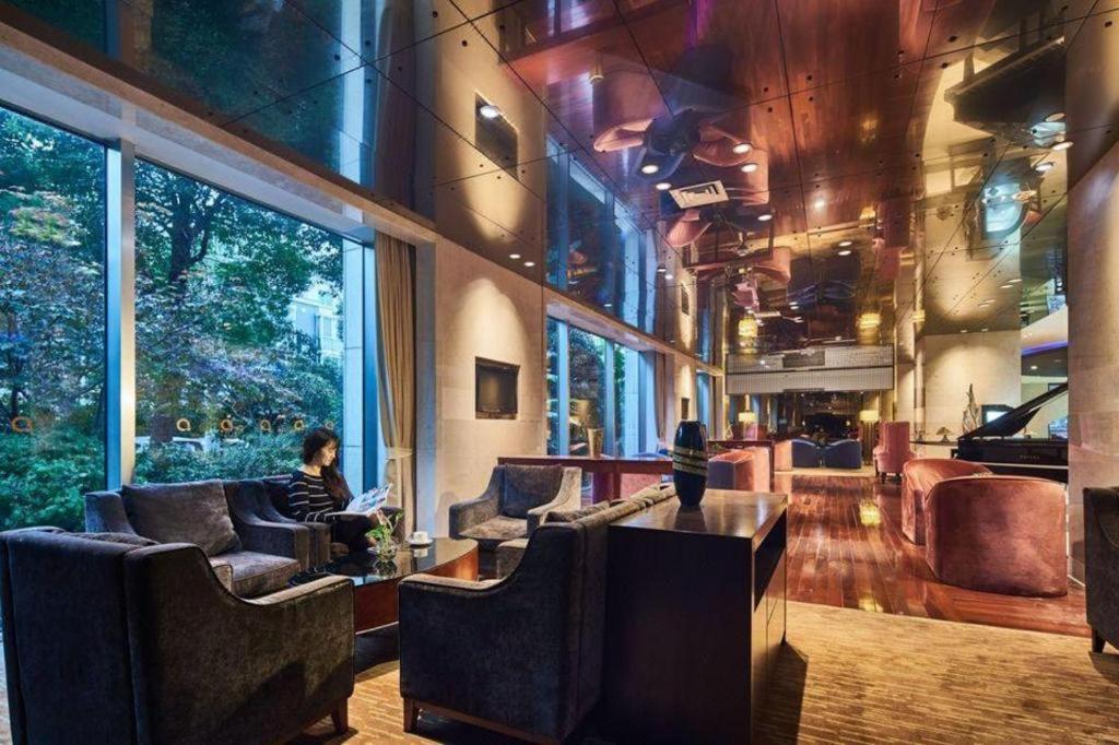 The Qube Shanghai Nanqiao Экстерьер фото